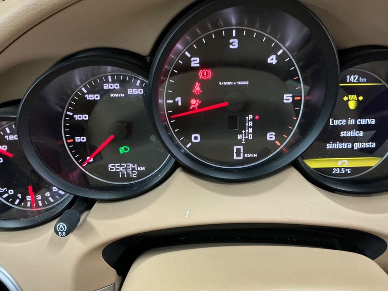Porsche Cayenne Diesel 2013 – снимка 18