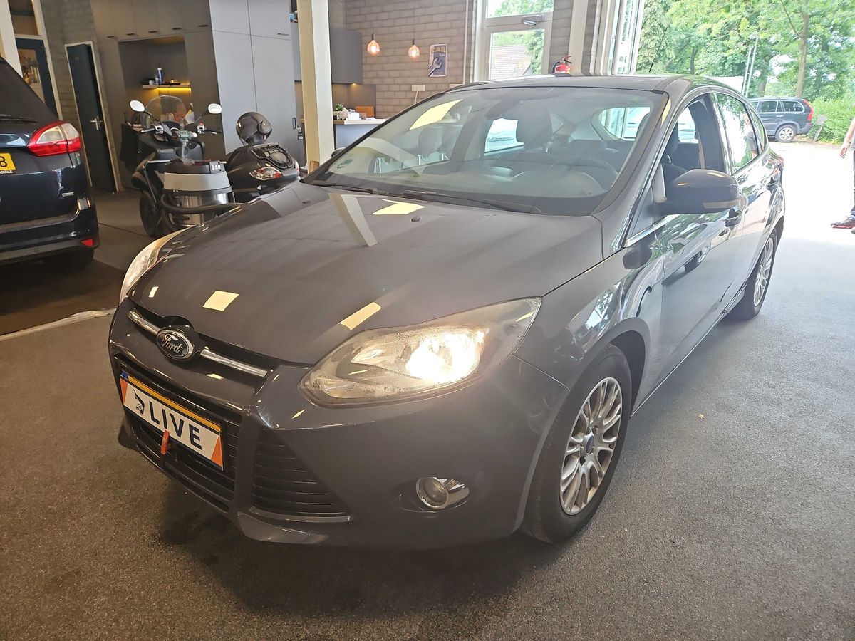 Ford Focus 1.6 Ti-VCT Titanium