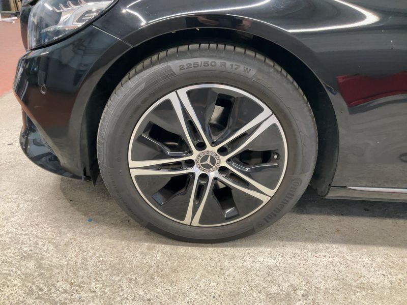 Mercedes-Benz C-Klasse C 220 d T Avantgarde 2020 – снимка 3
