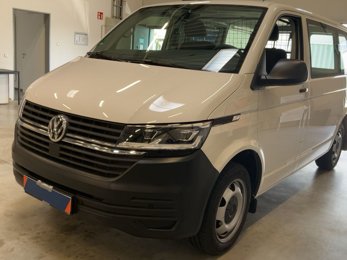 Volkswagen T6 Kombi 2.0 TDI FWD