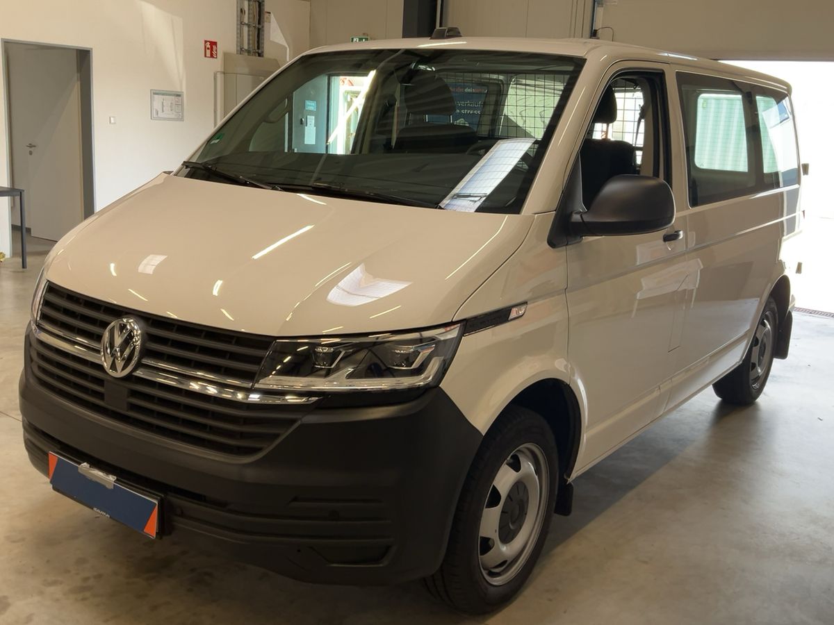 Volkswagen T6 Kombi 2.0 TDI FWD
