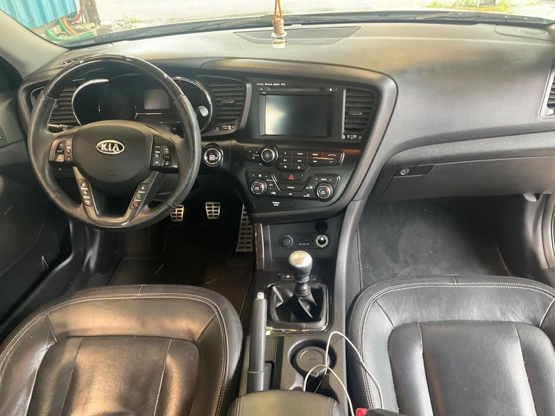 Kia Optima 1.7 CRDi Spirit — zdjęcie 12