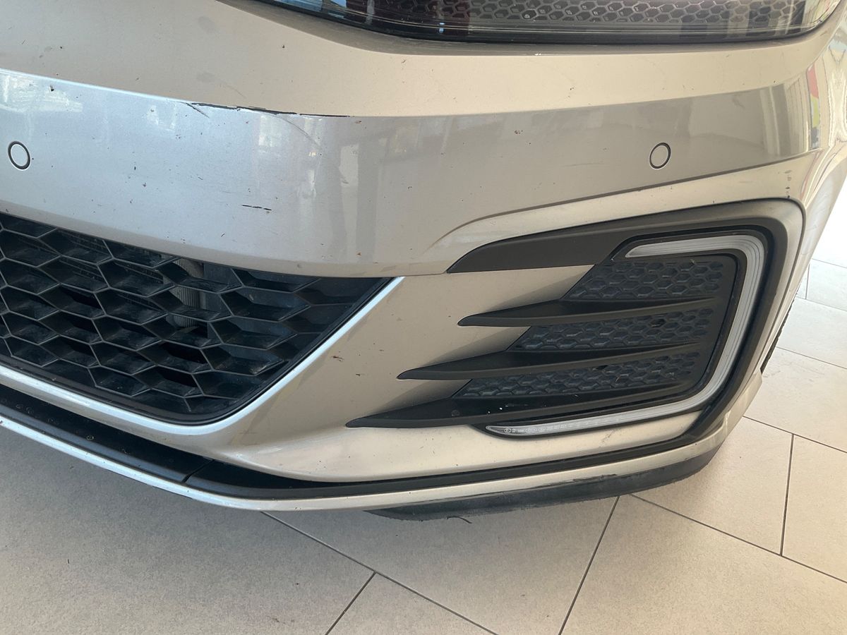 Volkswagen Golf 2018 — photo 45
