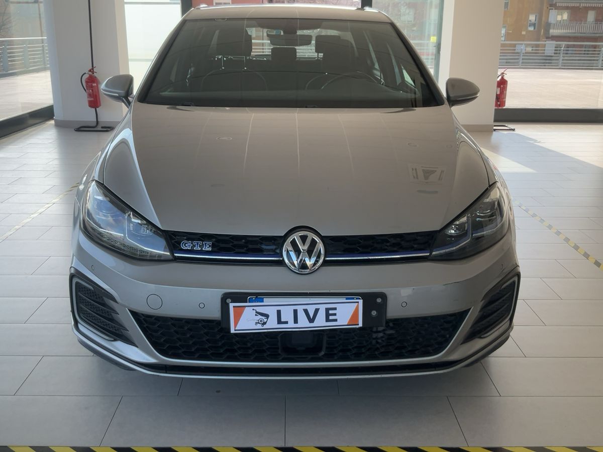 Volkswagen Golf 2018 — photo 15