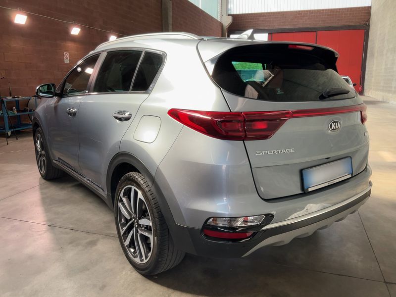 Kia Sportage 1.6 CRDi Mild-Hybrid Energy 2WD — zdjęcie 3