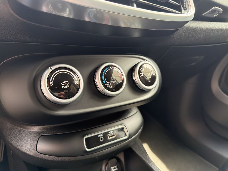 Fiat 500X 1.6 JTDM Cross — zdjęcie 19