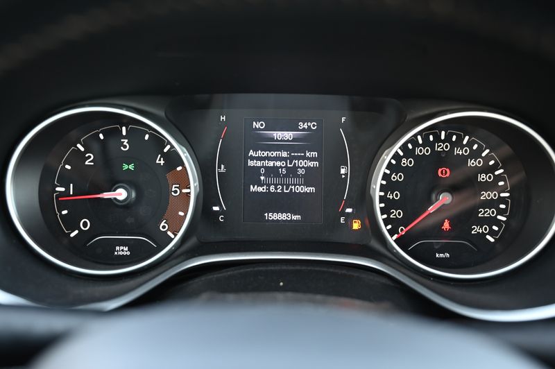 Jeep Compass 1.6 M-Jet Longitude FWD 2018 – снимка 12