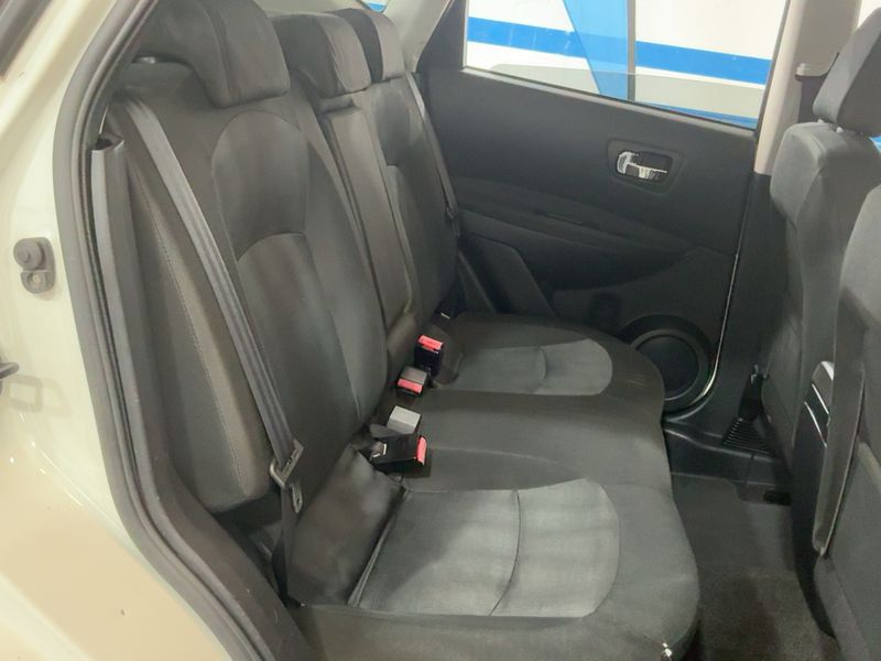 Nissan Qashqai 1.6 dCi Tekna — zdjęcie 14