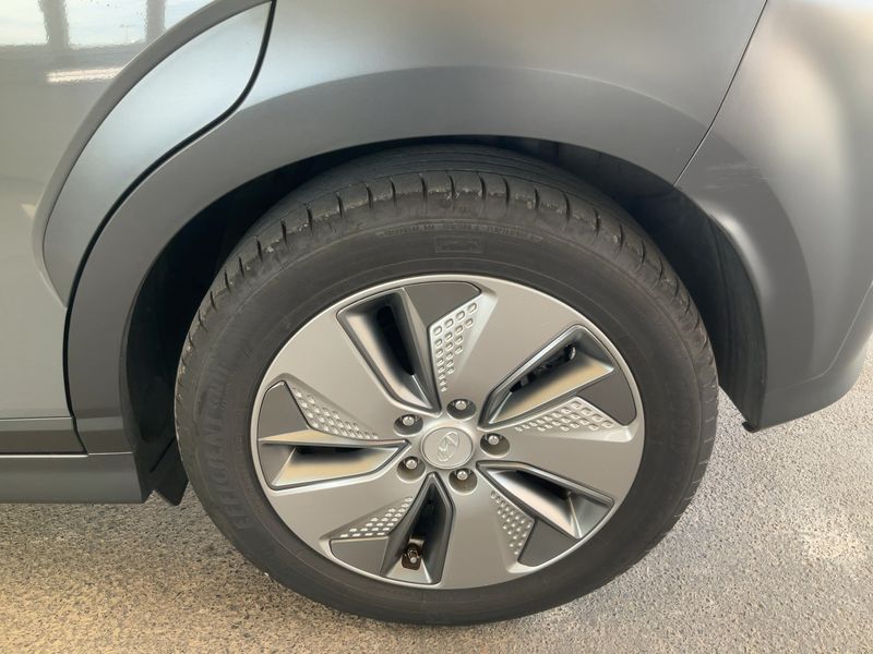 Hyundai Kona electric drive 150 kW Premium 2WD 2019 – снимка 5