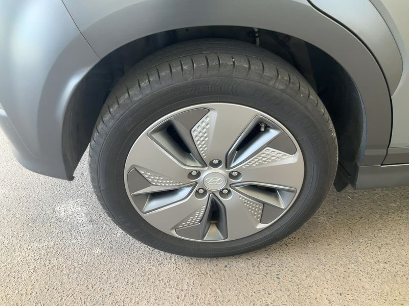 Hyundai Kona electric drive 150 kW Premium 2WD 2019 – снимка 9