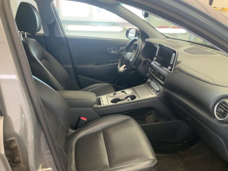 Hyundai Kona electric drive 150 kW Premium 2WD 2019 – снимка 16