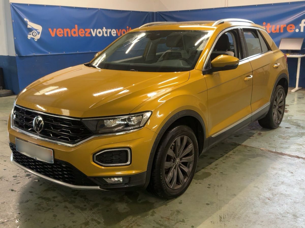 Volkswagen T-Roc 2021 — photo 1