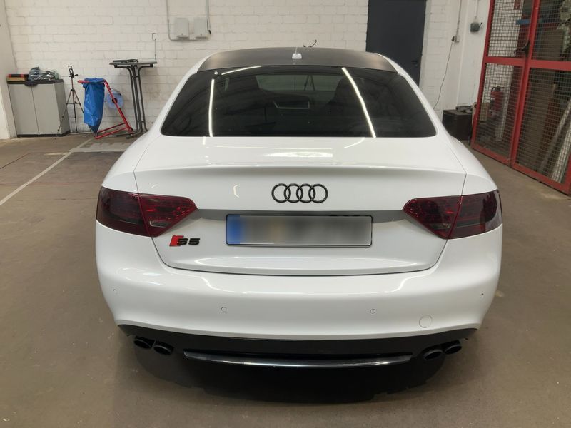 Audi S5 4.2 V8 FSI quattro — zdjęcie 5