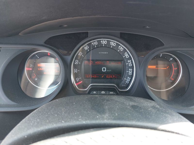 Citroen C5 2.0 HDi Exclusive — zdjęcie 12