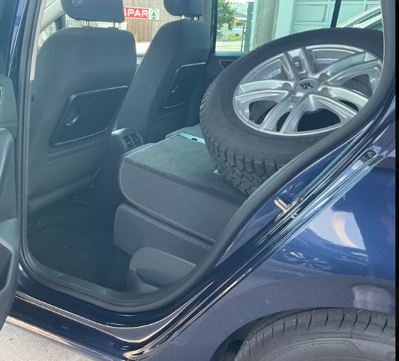 Volkswagen Golf VII Sportsvan 1.6 TDI Comfortline BlueMotion Tech — zdjęcie 14