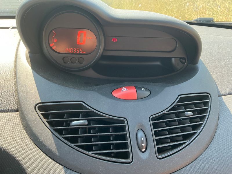 Renault Twingo 1.2 Access — zdjęcie 4