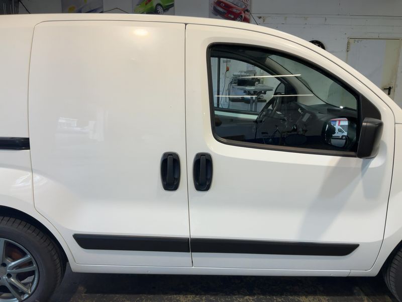 Fiat Fiorino 1.3 M-Jet SX Kasten — zdjęcie 7