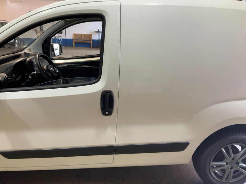 Fiat Fiorino 1.3 M-Jet SX Kasten — zdjęcie 4