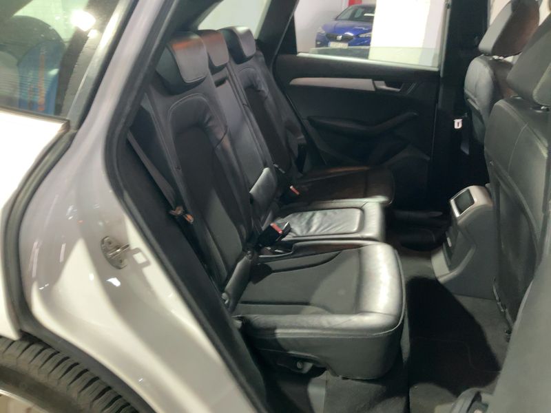 Audi Q5 2.0 TDI quattro — zdjęcie 14