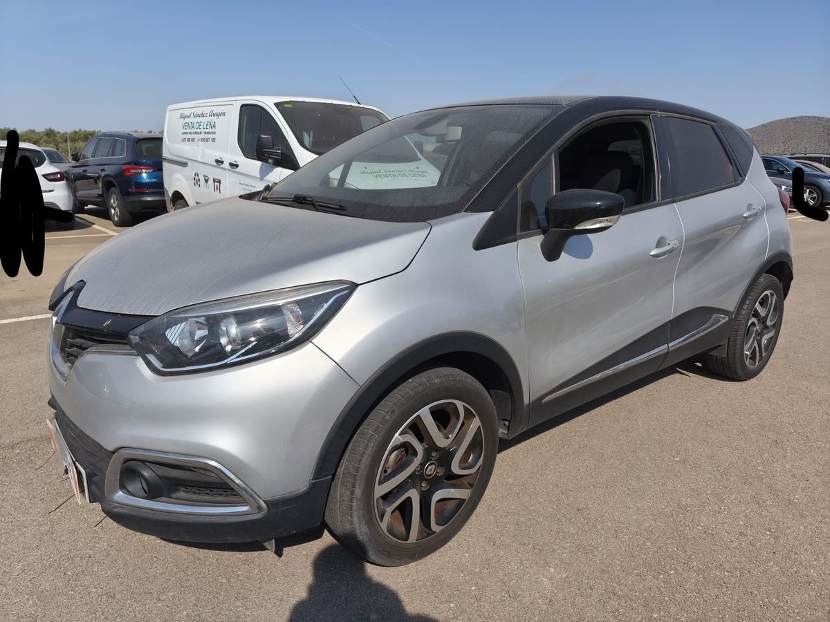 Renault Captur 2017 — photo 1
