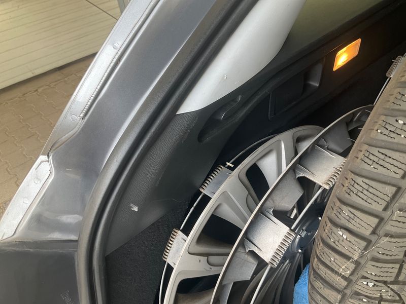 Peugeot 308 1.6 Blue-HDi Allure 2016 – снимка 32