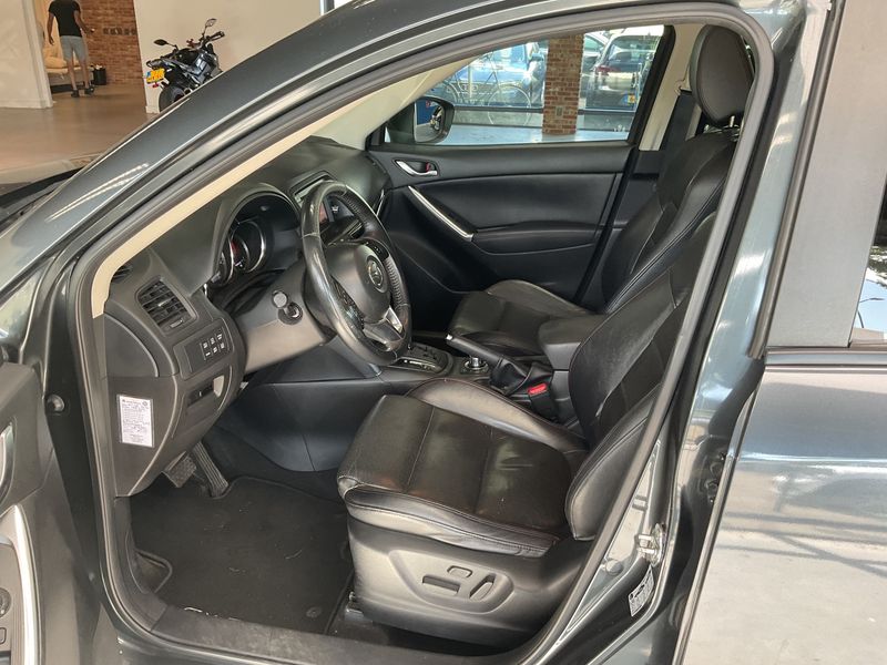 Mazda CX-5 2.0 Center-Line AWD — zdjęcie 11