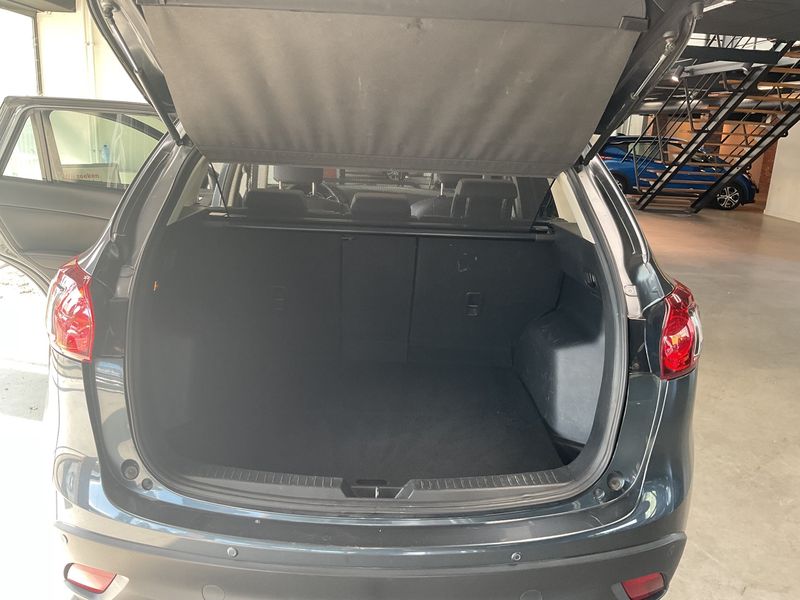 Mazda CX-5 2.0 Center-Line AWD — zdjęcie 10