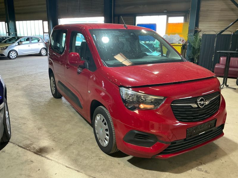 Opel Combo Life 1.5 CDTI Edition — zdjęcie 8