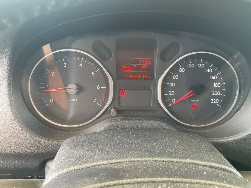 Citroen C-Elysée 1.6 HDi Exclusive — zdjęcie 4