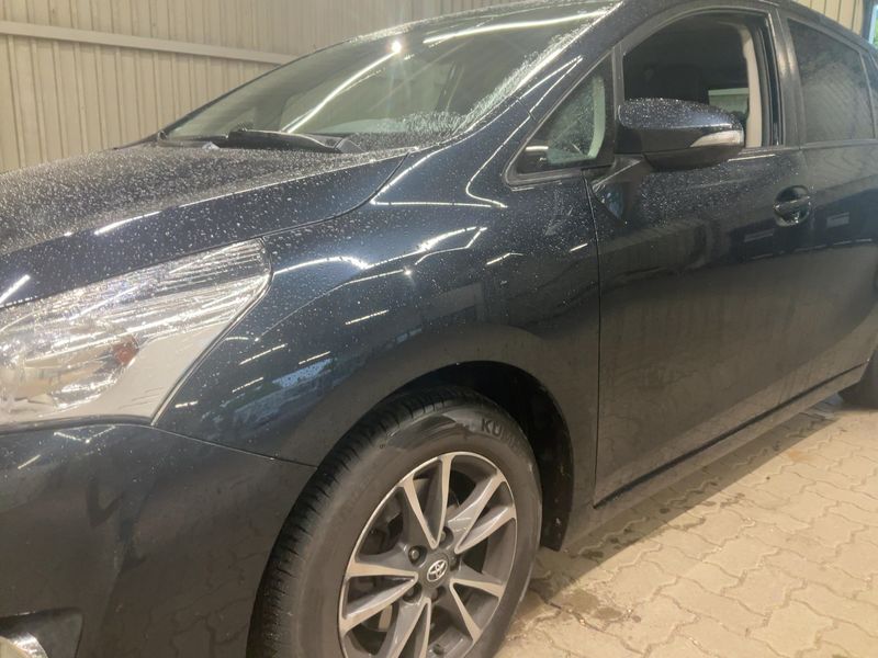 Toyota Verso 2.0 D-4D Life — zdjęcie 2