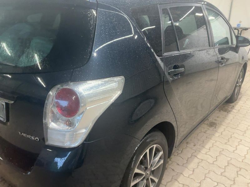 Toyota Verso 2.0 D-4D Life — zdjęcie 6