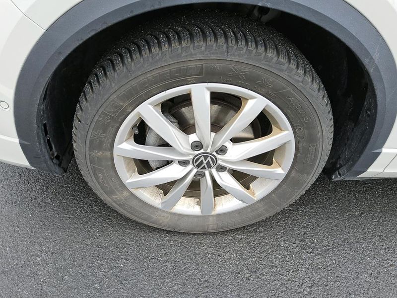 Volkswagen T-Roc 1.0 TSI R-Line — zdjęcie 25