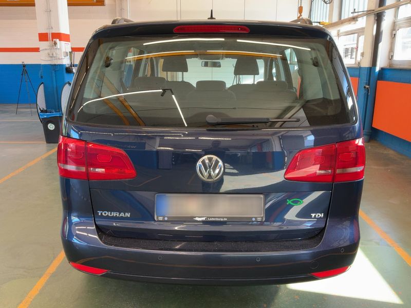 Volkswagen Touran 1.6 TDI Trendline — zdjęcie 5