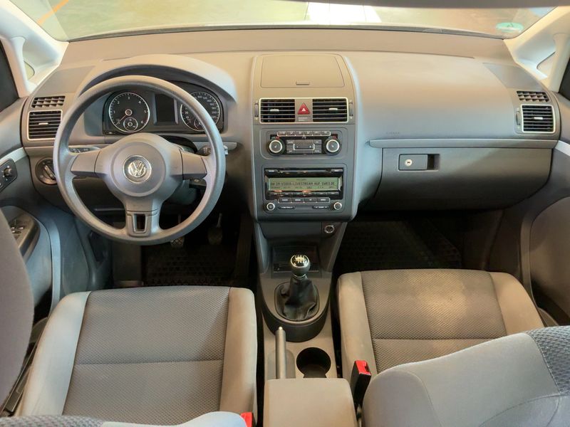 Volkswagen Touran 1.6 TDI Trendline — zdjęcie 12