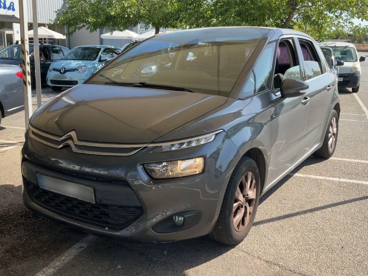 Citroen C4 2016 — photo 1