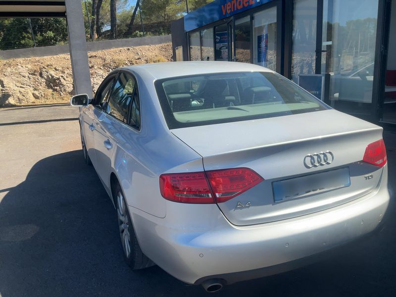 Audi A4 3.0 V6 TDI quattro Ambiente — zdjęcie 3