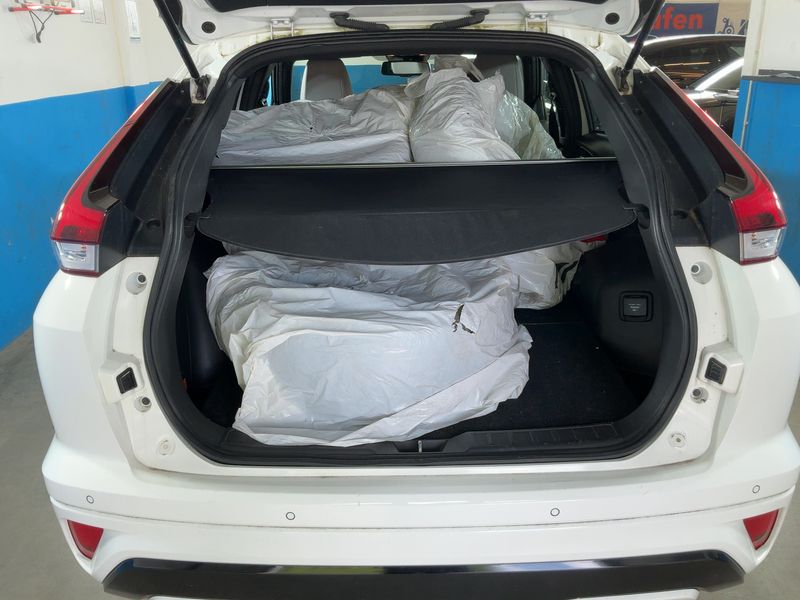 Mitsubishi Eclipse Cross 2.4 Plug-in Hybrid Top 4WD — zdjęcie 10
