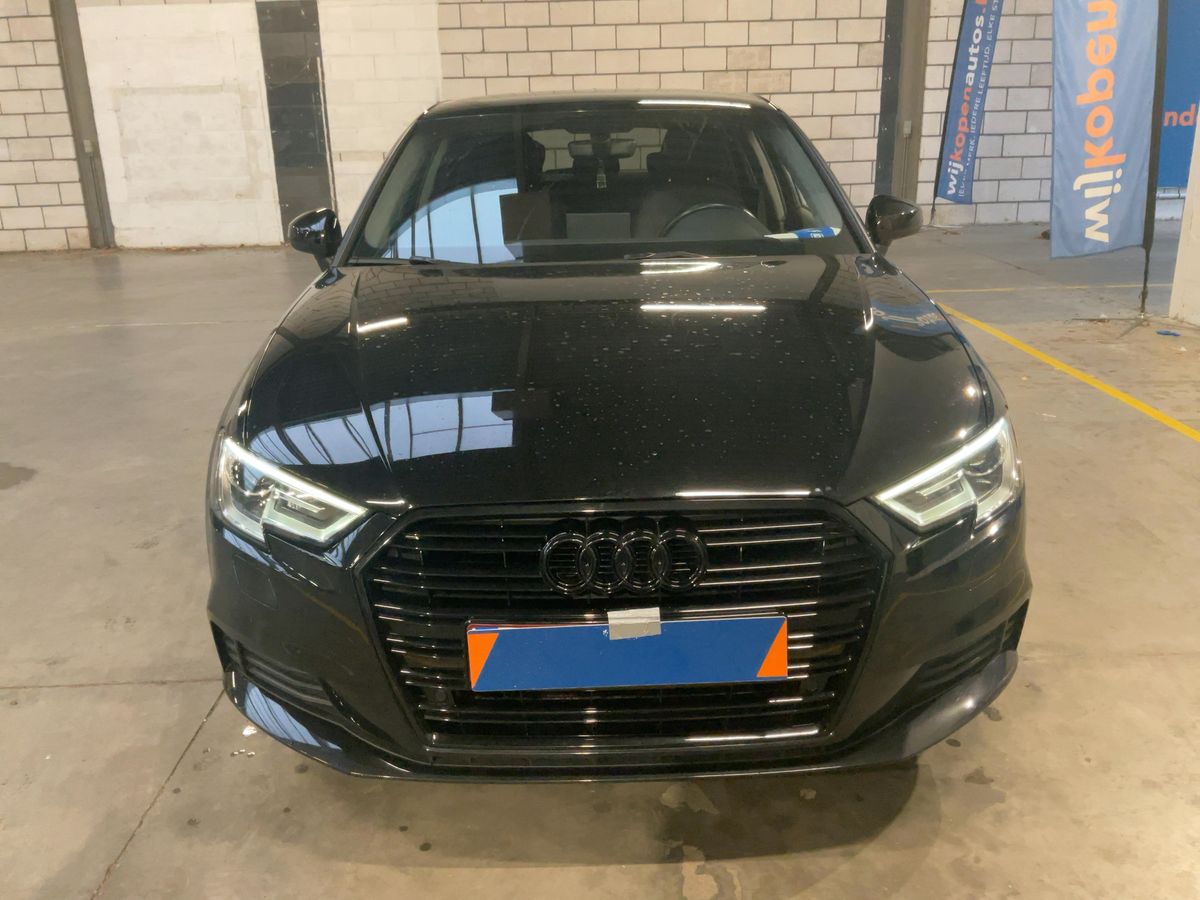 Audi A3 2019 — photo 15