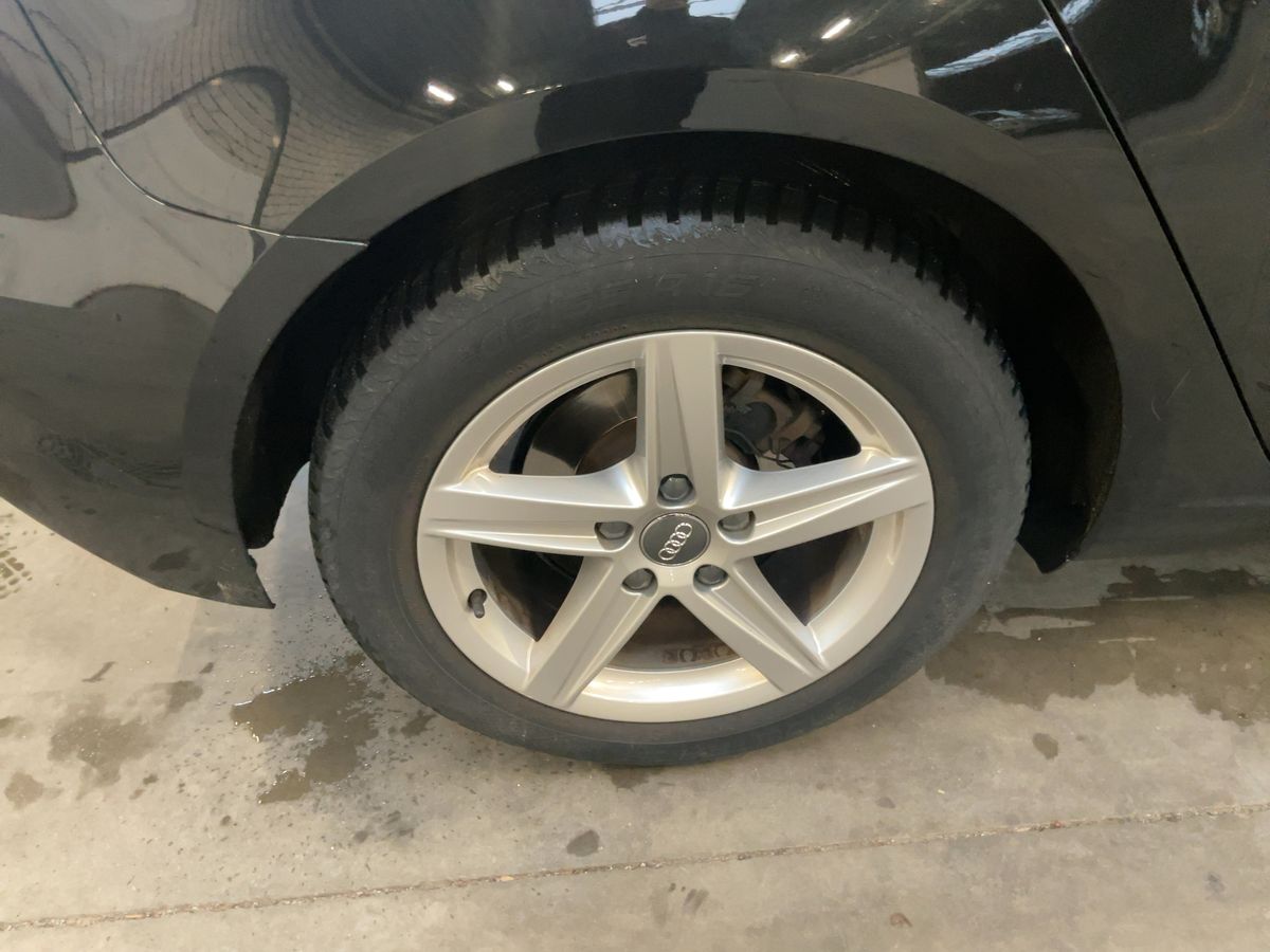 Audi A3 2019 — photo 10