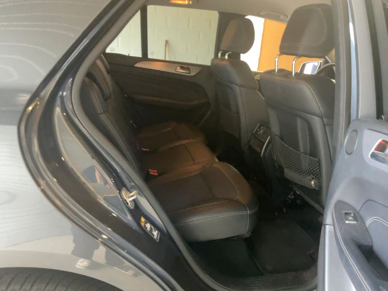 Mercedes-Benz M-Klasse ML 250 CDI BlueTEC — zdjęcie 14