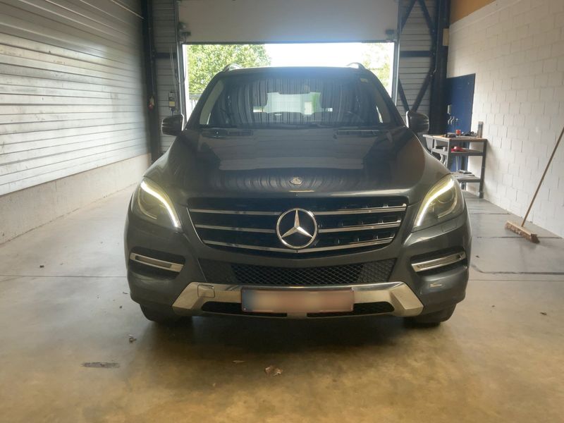 Mercedes-Benz M-Klasse ML 250 CDI BlueTEC — zdjęcie 9