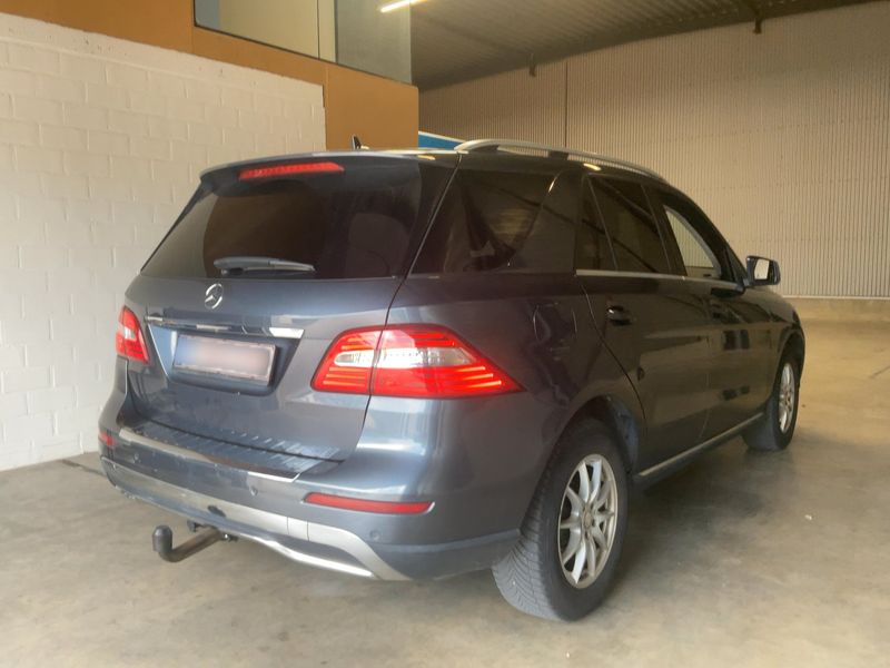 Mercedes-Benz M-Klasse ML 250 CDI BlueTEC — zdjęcie 6
