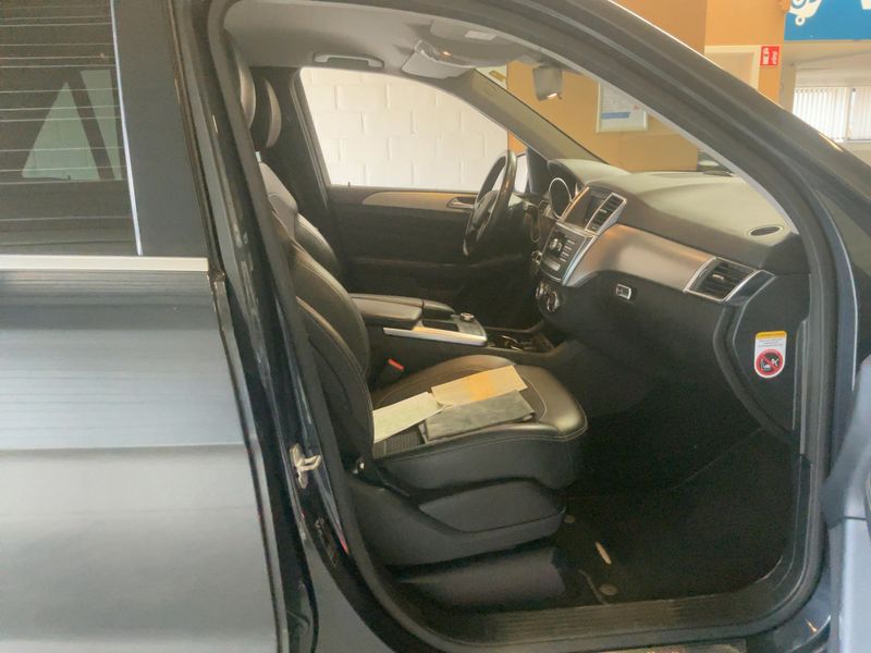Mercedes-Benz M-Klasse ML 250 CDI BlueTEC — zdjęcie 11