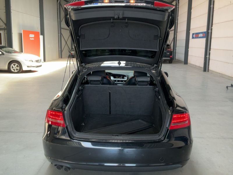 Audi A5 Sportback 2.0 TDI 2011 – снимка 16