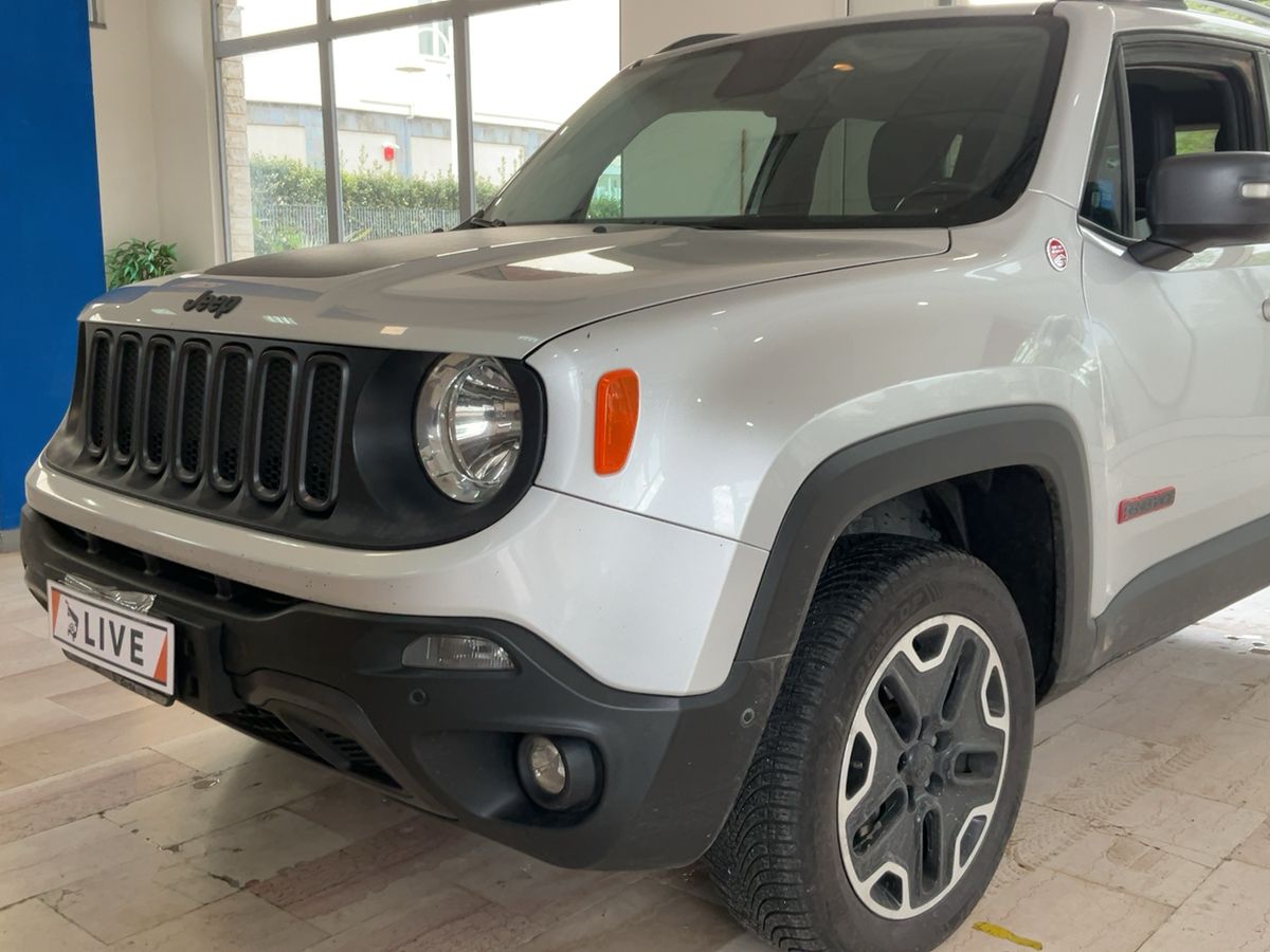Jeep Renegade 2.0 M-Jet Trailhawk 4WD