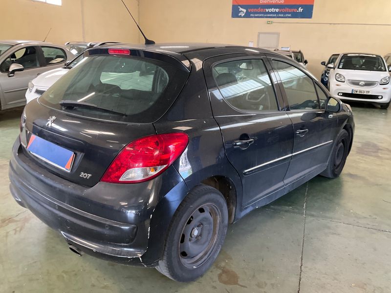 Peugeot 207 1.6 HDi Premium 2010 – снимка 2
