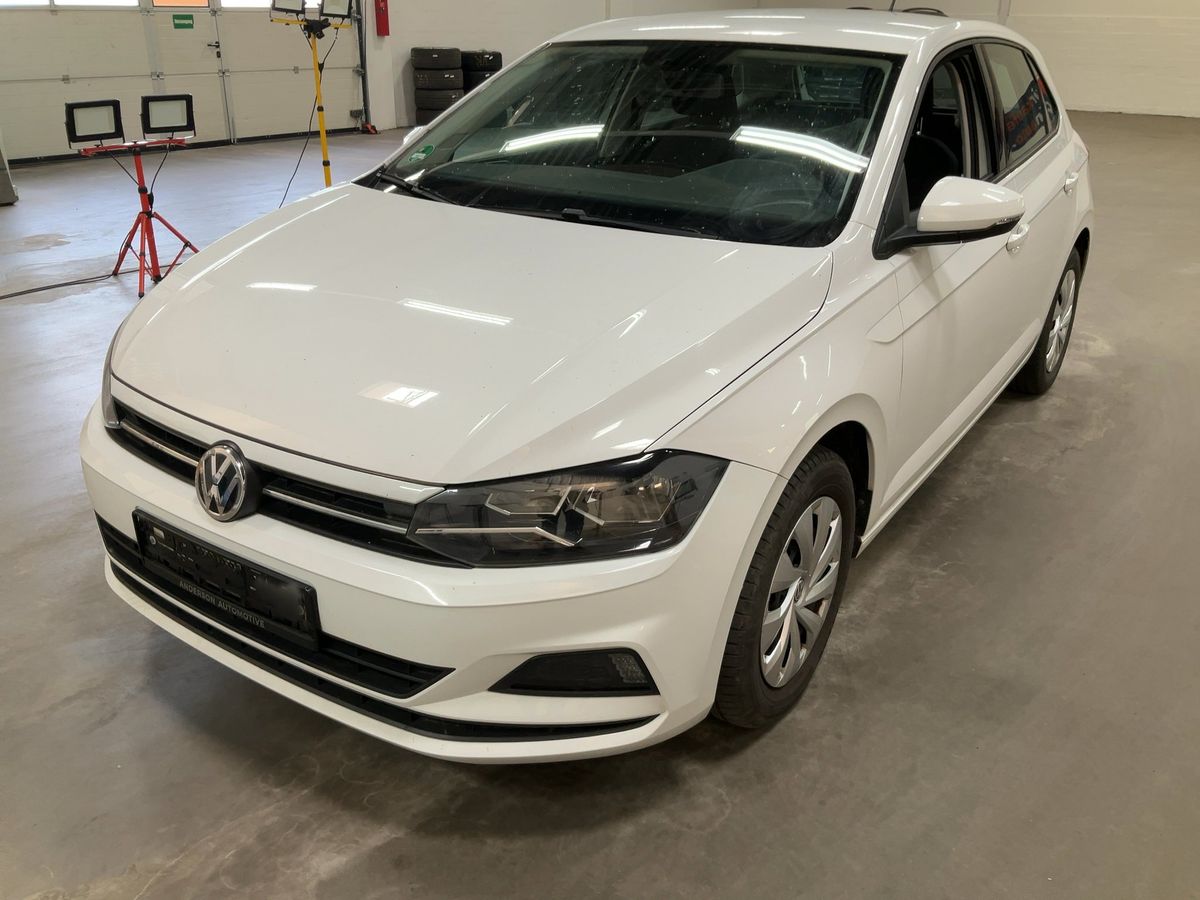 Volkswagen Polo 2018 — photo 1
