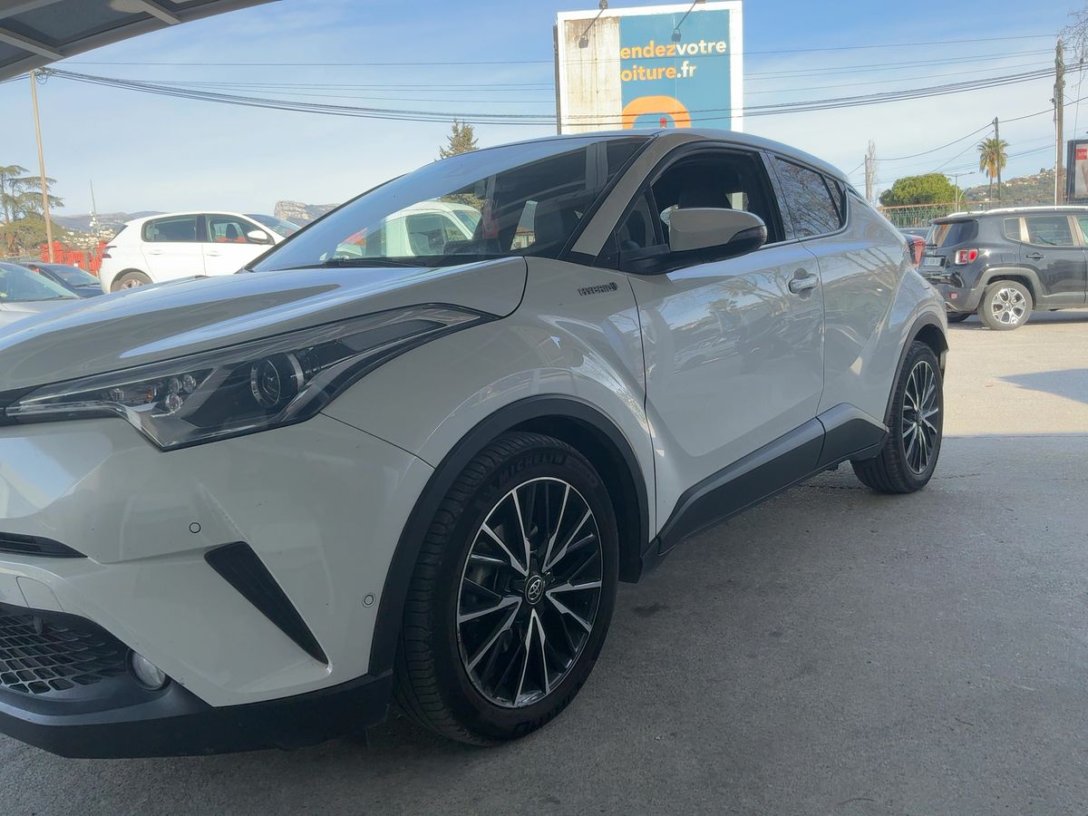 Toyota C-HR d'occasion