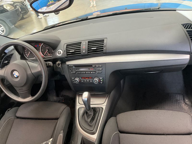 BMW 1er 118d 2008 – снимка 17