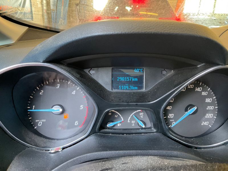 Ford C-Max 1.6 TDCi Titanium 2011 – снимка 4